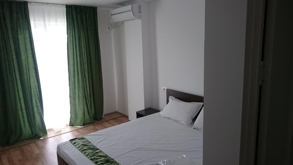 Vila Bordei Verde Navodari Bagian luar foto